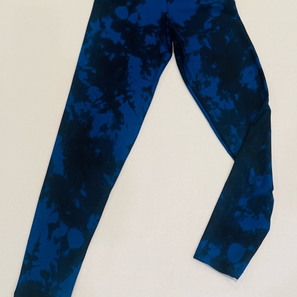 Midnight Tide Legging-Made in Brazil - Picture 2 of 3